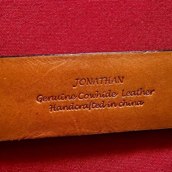 Trafalgar genuine leather belt (Jonathan) sz 40 EUC - Picture 9 of 10